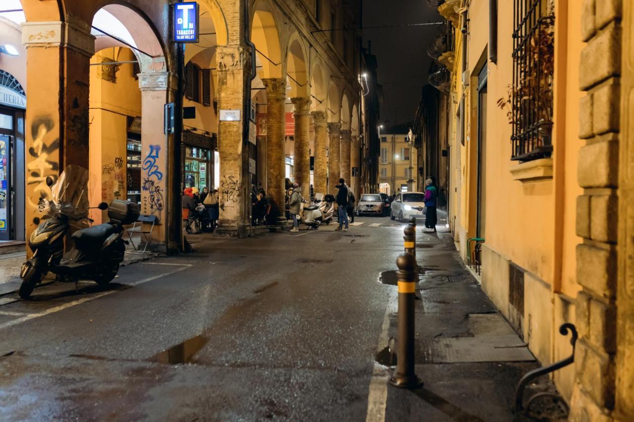 Apartamento Private Parking Centro Storico: L'Affresco Bolonia Exterior foto